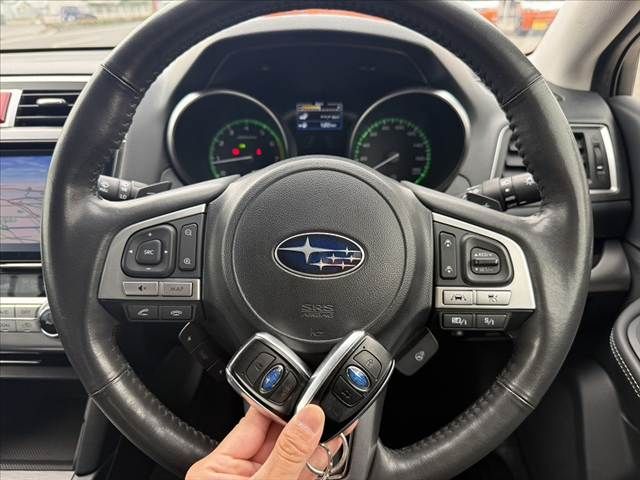 SUBARU LEGACY OUTBACK 2017 Image 31