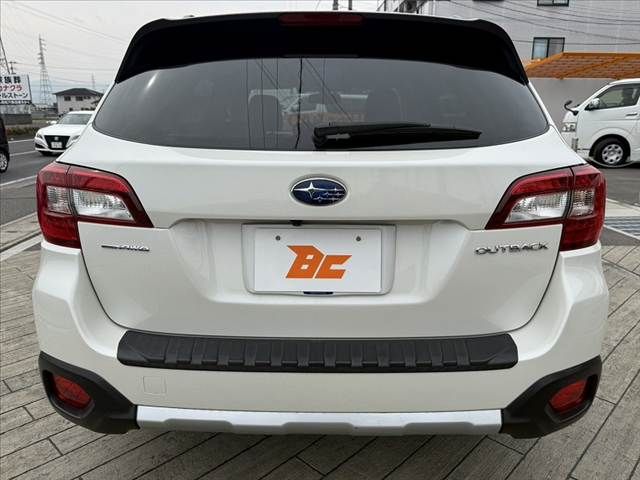 SUBARU LEGACY OUTBACK 2017 Image 31