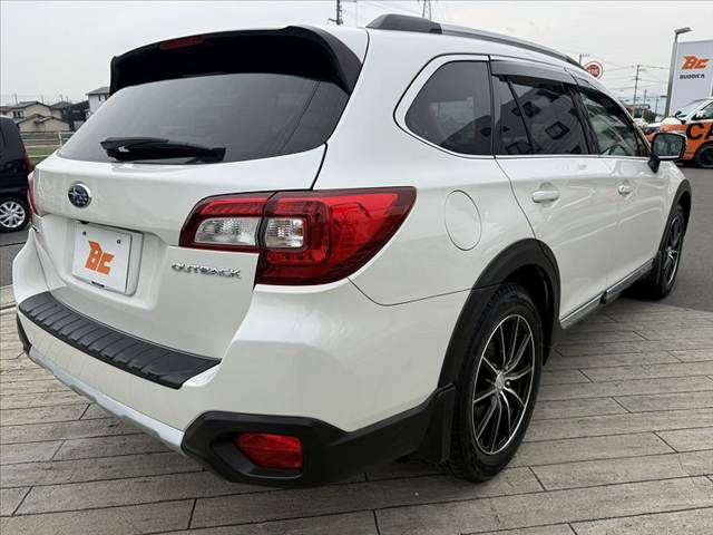 SUBARU LEGACY OUTBACK 2017 Image 31