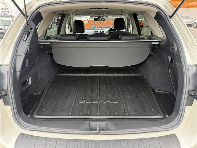 SUBARU LEGACY OUTBACK 2017 Image 31