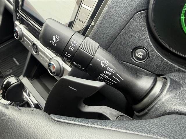 SUBARU LEGACY OUTBACK 2017 Image 31