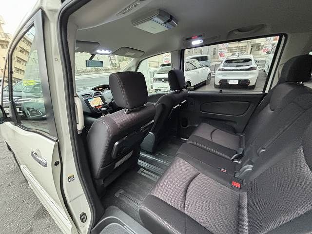 NISSAN SERENA  WG 2011 Image 31