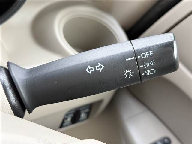 HONDA N BOX 2012 Image 31