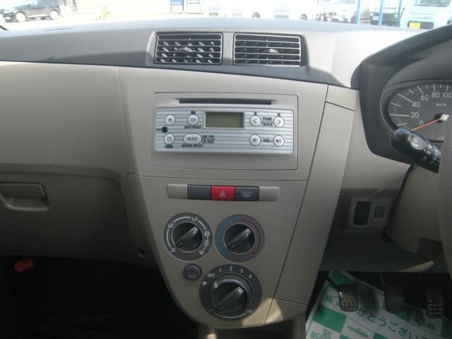 DAIHATSU MIRA 4WD 2013 Image 31