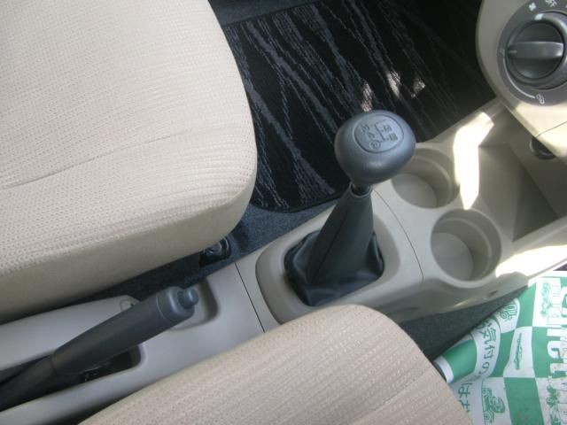 DAIHATSU MIRA 4WD 2013 Image 31