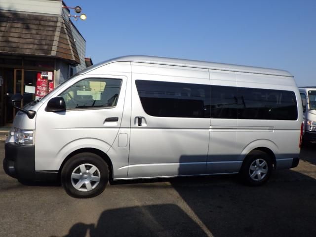 TOYOTA HIACE COMMUTER 4WD 2017 Image 31