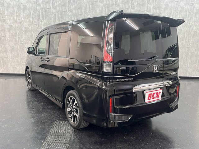 HONDA STEPWAGON SPADA 2021 Image 31