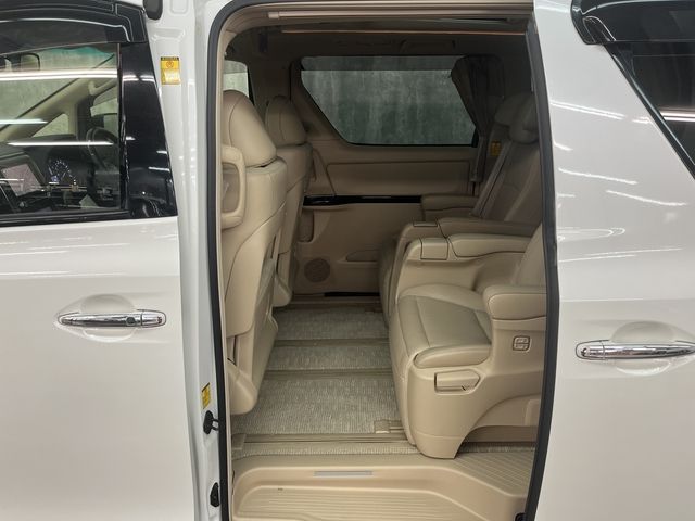 TOYOTA ALPHARD 2012 Image 31