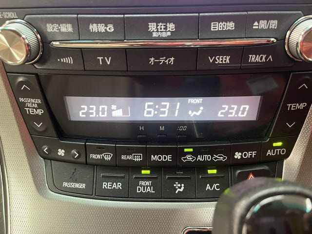 TOYOTA ALPHARD 2012 Image 31