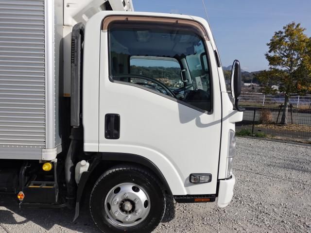 ISUZU ELF 2016 Image 31