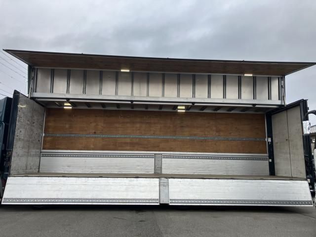 HINO PROFIA 2018 Image 31