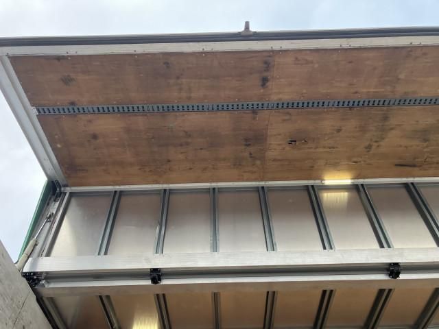 HINO PROFIA 2018 Image 31