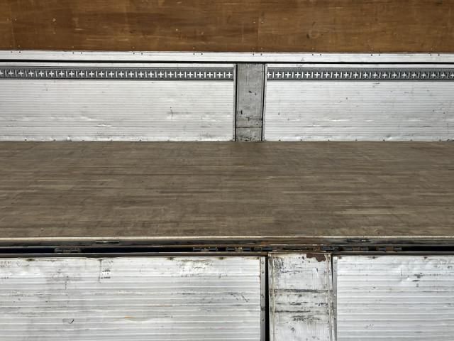 HINO PROFIA 2018 Image 31