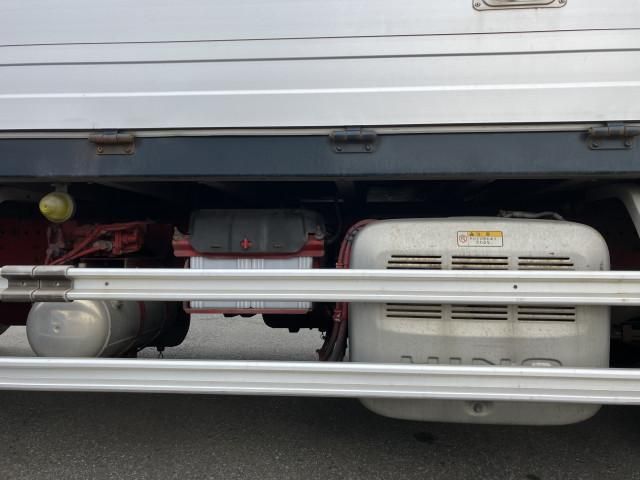 HINO PROFIA 2018 Image 31