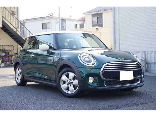 BMW MINI COOPER D 2018 Image 31