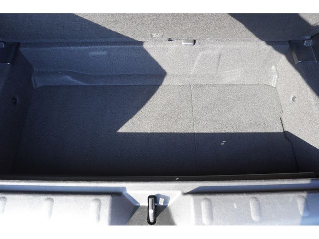 BMW MINI COOPER D 2018 Image 31