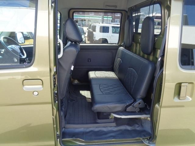 DAIHATSU HIJET DECKVAN 4WD 2021 Image 31