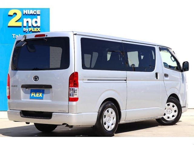 TOYOTA HIACE VAN 1.25T 2WD 2021 Image 31