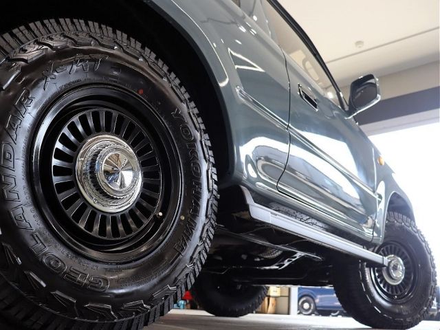 TOYOTA LANDCRUISER PRADO 2000 Image 31