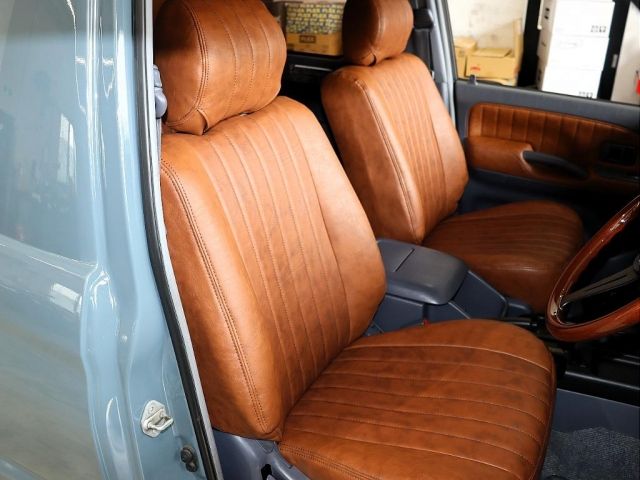 TOYOTA LANDCRUISER PRADO 2000 Image 31