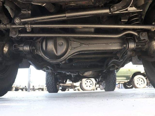 TOYOTA LANDCRUISER 70 2000 Image 31