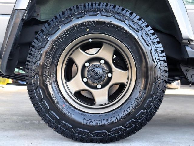 TOYOTA LANDCRUISER 70 2000 Image 31