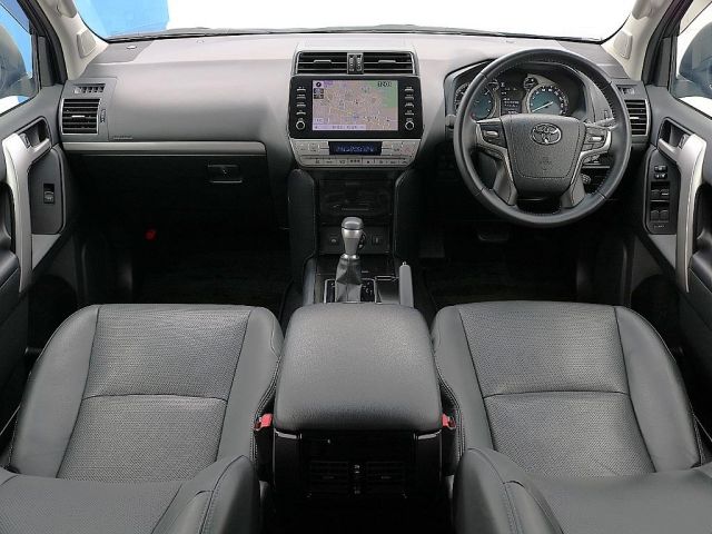 TOYOTA LANDCRUISER PRADO 2021 Image 31