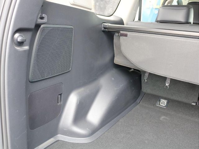 TOYOTA LANDCRUISER PRADO 2021 Image 31