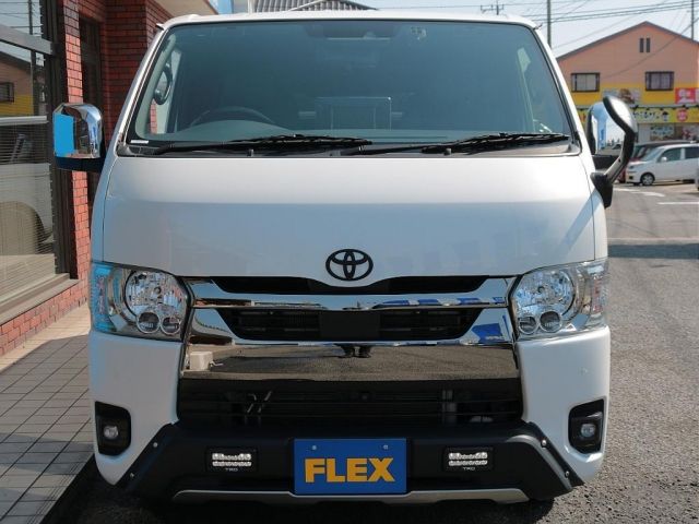 TOYOTA HIACE VAN 4WD 2024 Image 31