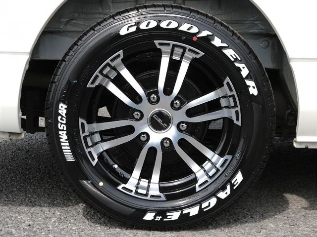 TOYOTA HIACE VAN 2WD 2018 Image 31