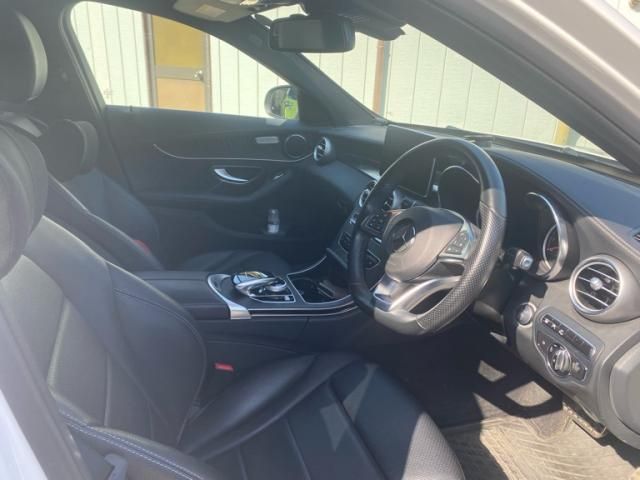 MERCEDES BENZ C CLAS 2015 Image 31