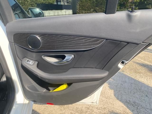 MERCEDES BENZ C CLAS 2015 Image 31