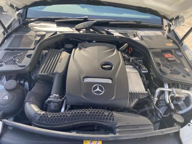 MERCEDES BENZ C CLAS 2015 Image 31