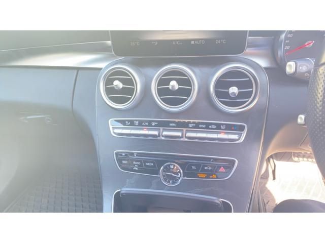 MERCEDES BENZ C CLAS 2015 Image 31
