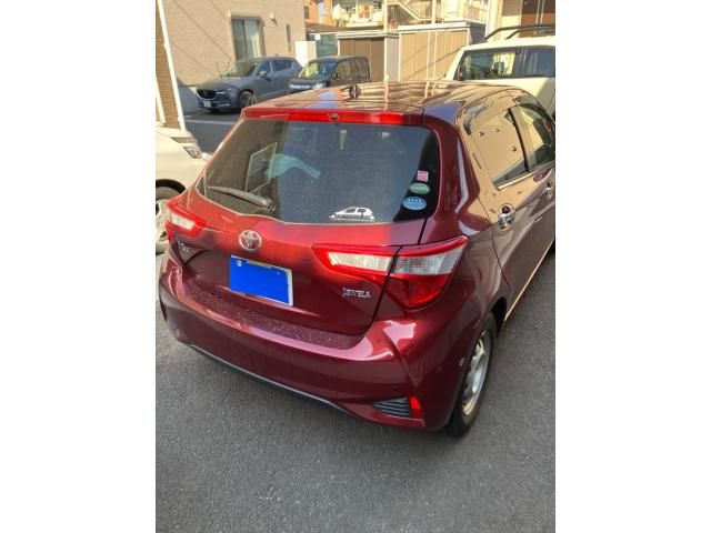 TOYOTA VITZ 2018 Image 31