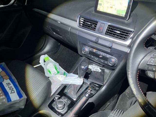 MAZDA AXELA SPORTS 2015 Image 31