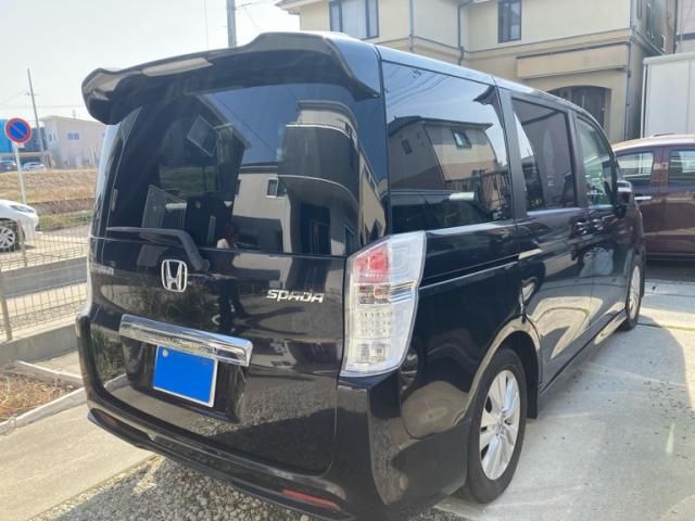 HONDA STEPWAGON SPADA 2010 Image 31