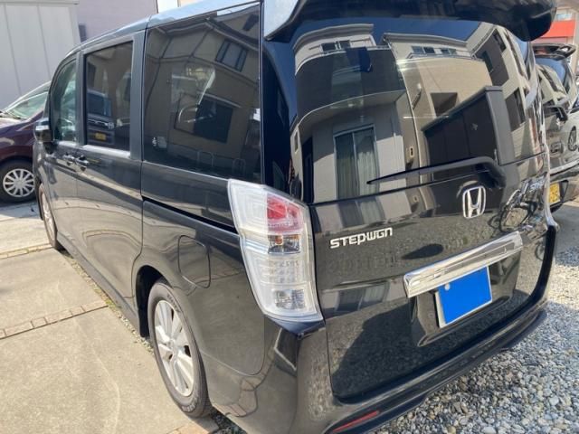 HONDA STEPWAGON SPADA 2010 Image 31