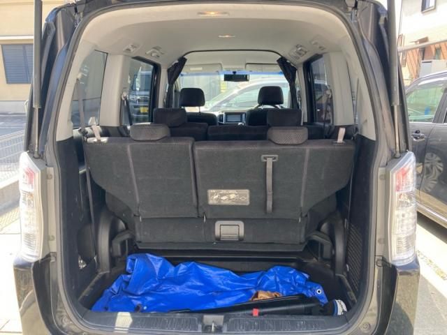 HONDA STEPWAGON SPADA 2010 Image 31