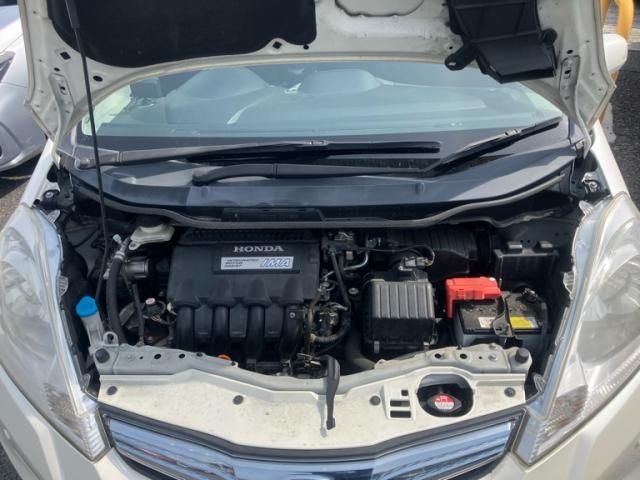 HONDA FIT HYBRID 2011 Image 31