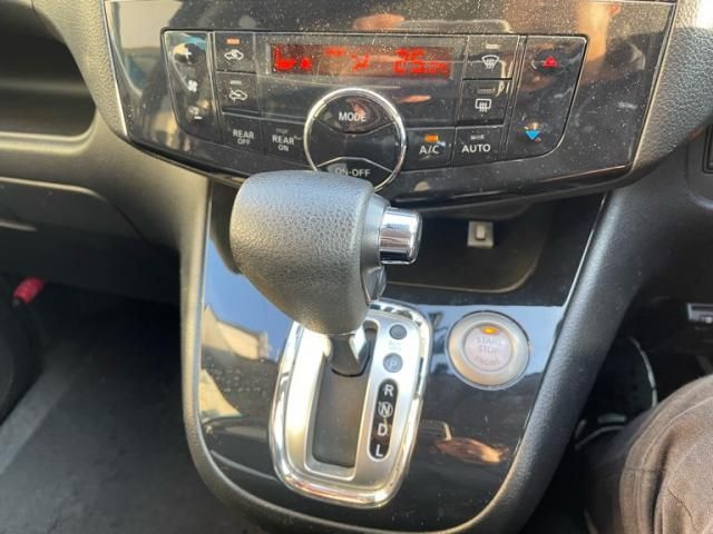 NISSAN SERENA  S-HYBRID 2012 Image 31