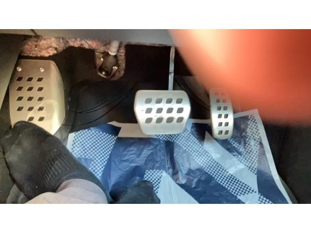 RENAULT MEGANE HATCH 2019 Image 31