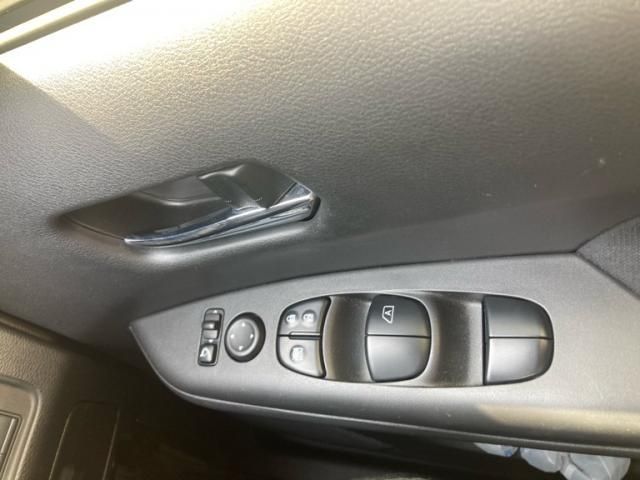 NISSAN SERENA  S-HYBRID 2018 Image 31