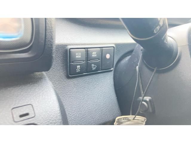 TOYOTA SIENTA HYBRID 2018 Image 31