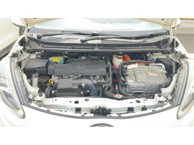 TOYOTA SIENTA HYBRID 2018 Image 31