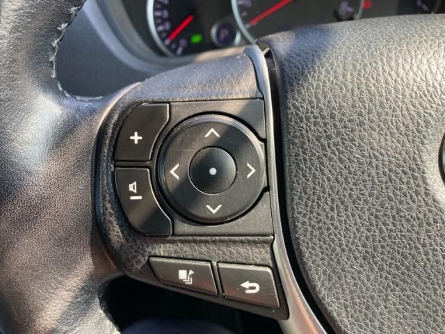 TOYOTA VOXY 2015 Image 31