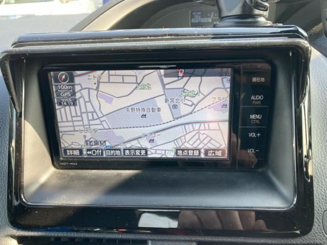 TOYOTA VOXY 2015 Image 31