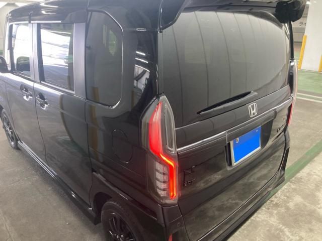 HONDA N BOX CUSTOM 2023 Image 31