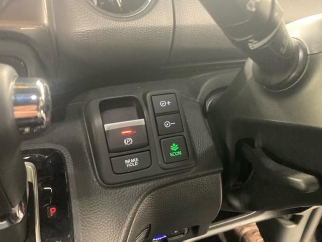 HONDA N BOX CUSTOM 2023 Image 31