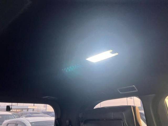 TOYOTA VOXY HYBRID 4WD 2025 Image 31